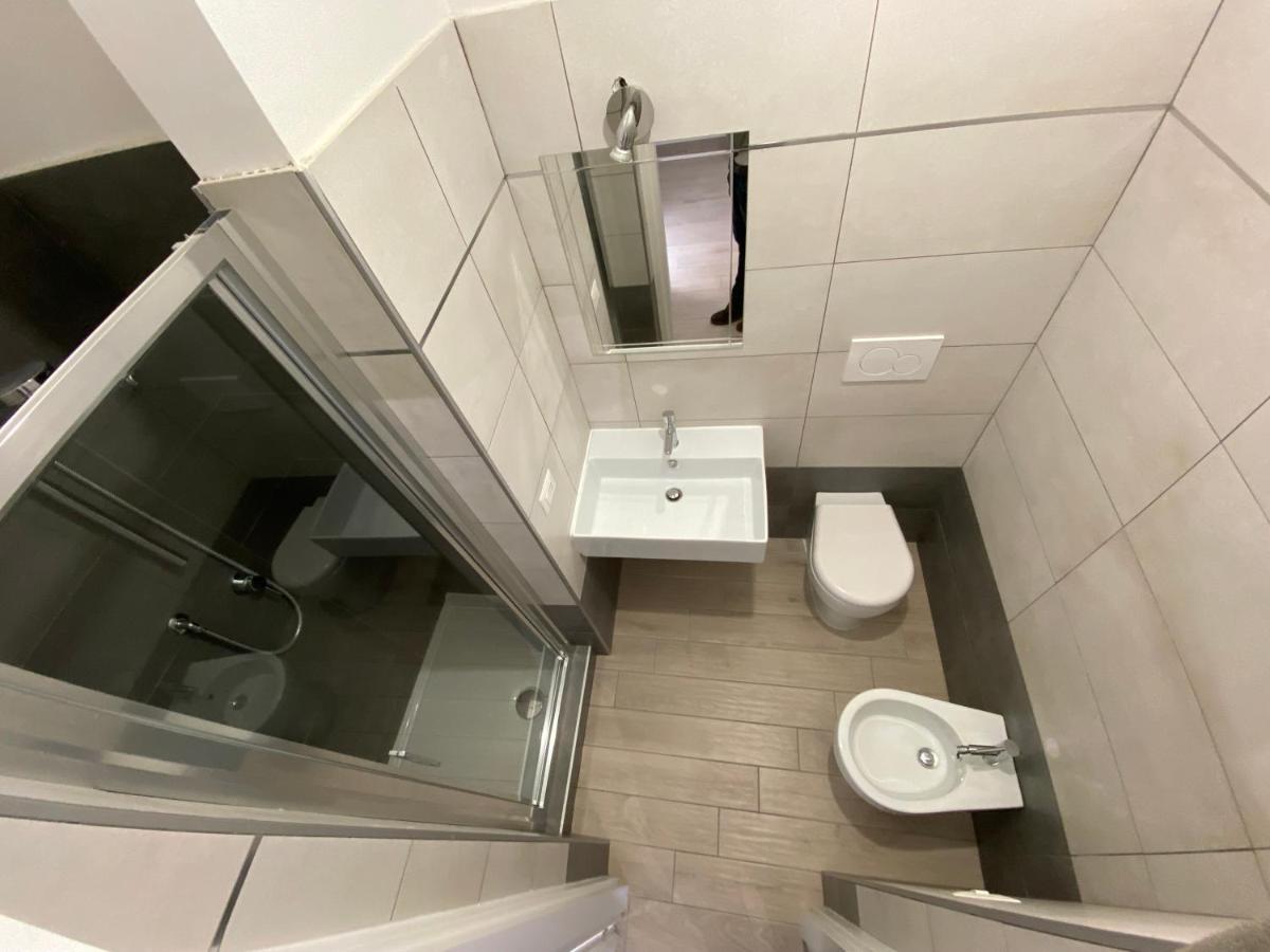Domus Art Suites Merulana Rome Extérieur photo